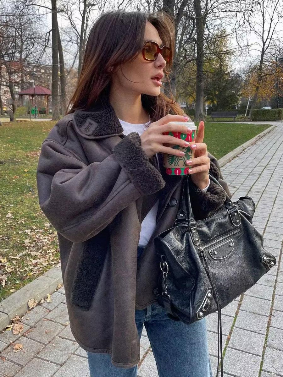 Bruin Oversized Dames Winterjas met Teddy Voering