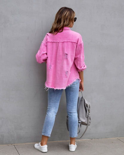 Denim dames jas met luchtige oversized pasvorm en rafelafwerking