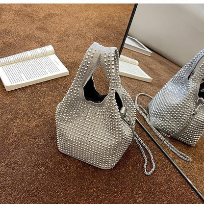 Lorelie | Mini sac glamour orné de strass et d'une bandoulière à maillons