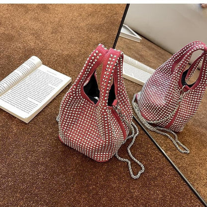 Lorelie | Mini sac glamour orné de strass et d'une bandoulière à maillons