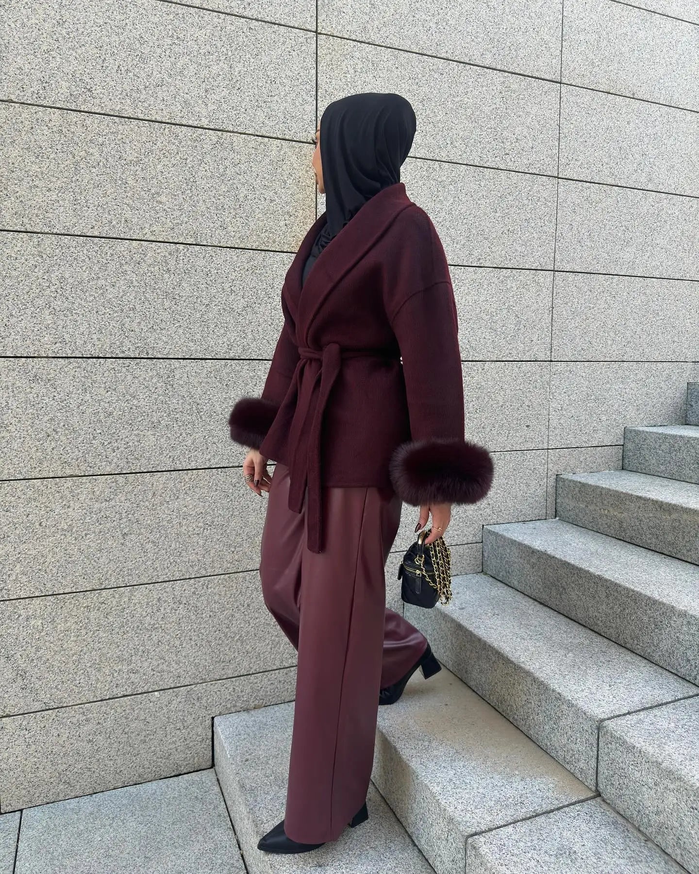 Luxe Dames Wolmix Jas met Ceintuur en Faux Fur Mouwen