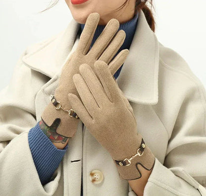 Gants chauds et élégants pour femmes avec chaînette
