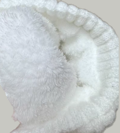 Bonnet d'hiver chaud pour femme, tricoté avec pompon