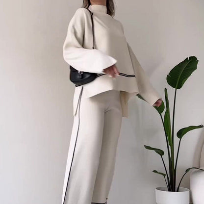 Gebreide damesloungeset met micro-uitlopende broek