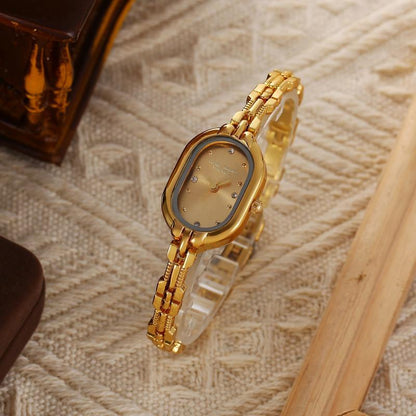 Montre-bracelet ovale vintage pour femme