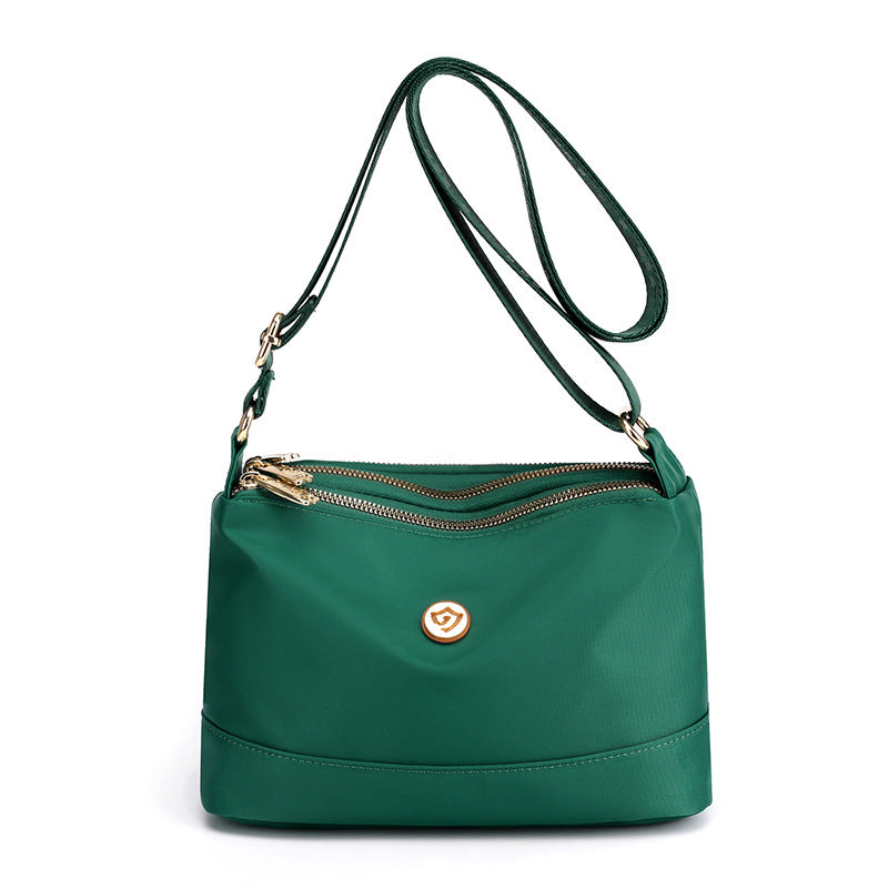 Sac bandoulière minimaliste et spacieux en nylon