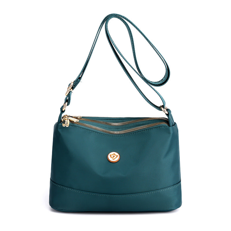 Sac bandoulière minimaliste et spacieux en nylon